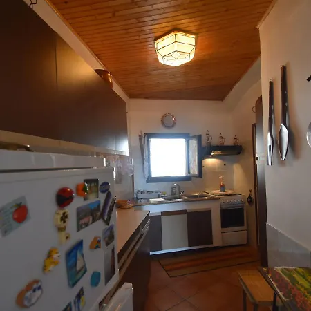 Casa de Férias Quaint Holiday Home In Oggebbio With Balcony *